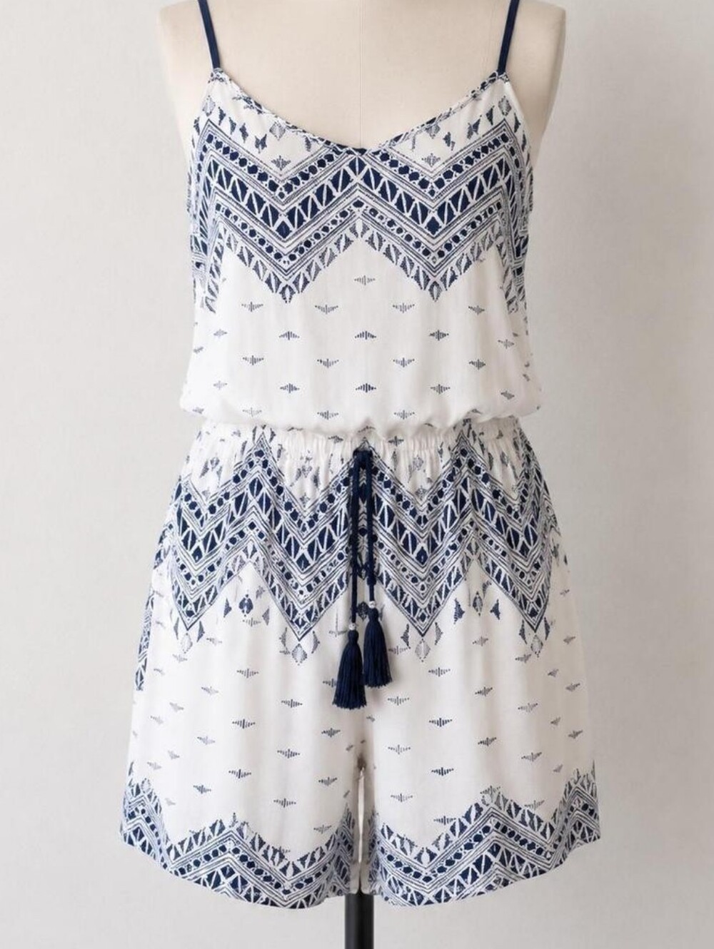Lascana For Venus White And Grey Tribal Printed Romper Coverup